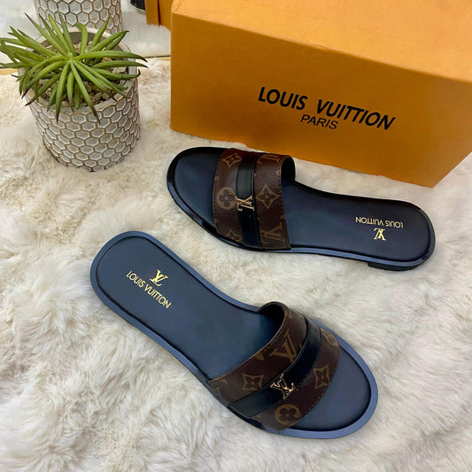Lv Flats
